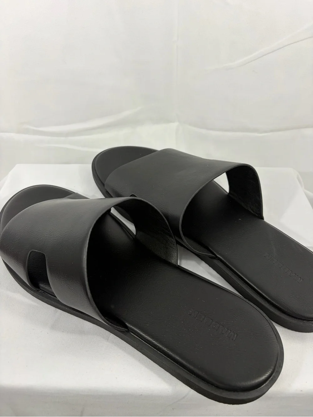 NWT Madden Men’s Size 13 Classic Black Slide Sandals Slip-On